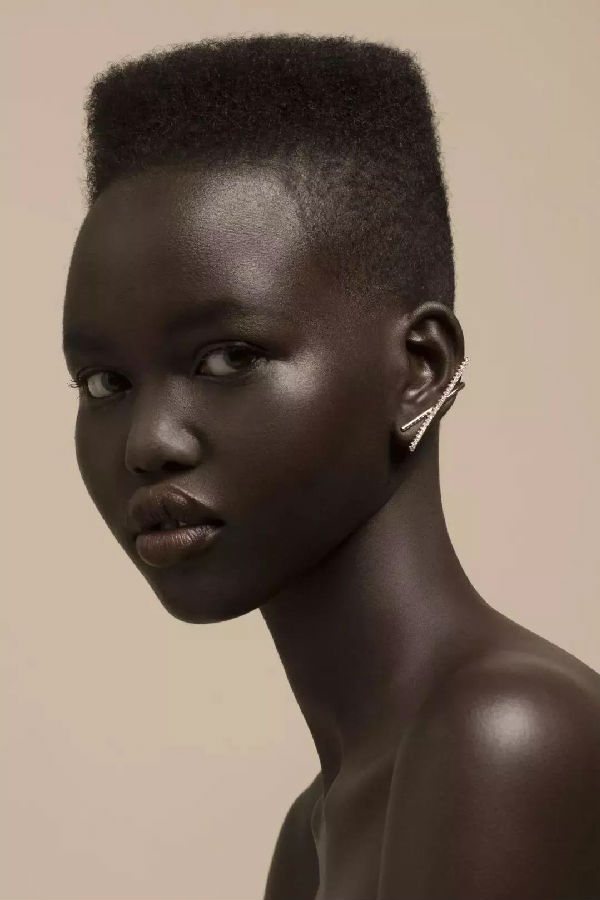 Adut Akech