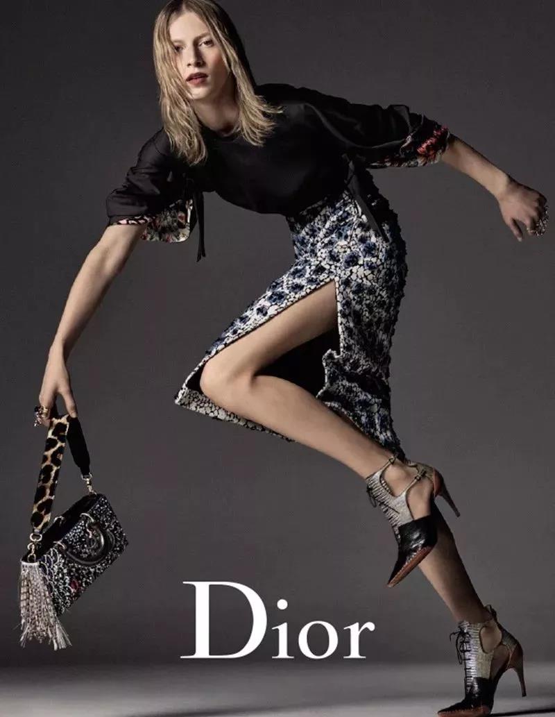 Julia Nobis